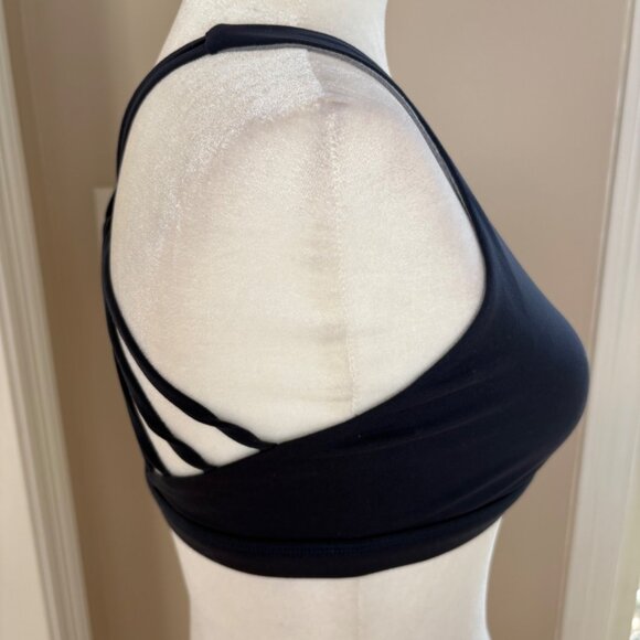 Born Primitive Vitality 2.0 Sports Bra Navy Blue Strappy Back Size Small - Picture 6 of 11